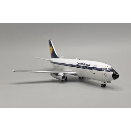 BOEING 737-200 LUFTHANSA REG: D-ABFT WITH STAND - JFOX JF7372012 1/200 PRE ORDER