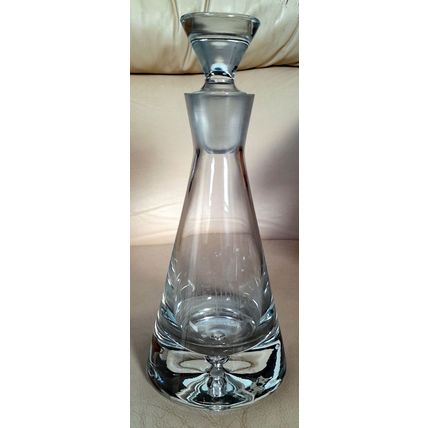 Pyramid Crystal Glass Decanter Laser Etched Canterbury Cathedral