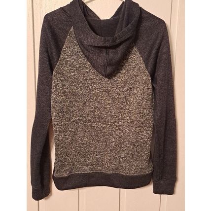Women's Hoodie Shirt Size Small rue21 ❤️