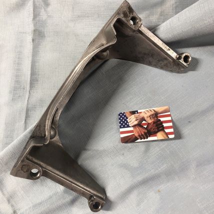 Volvo 8250139 Transmission Aluminum Bracket 240 260 740 760 780 940 SE 960
