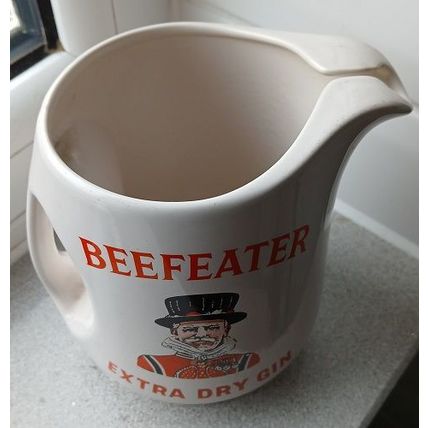 Wade 'Beefeater' Extra Dry Gin Jug, retro, vintage
