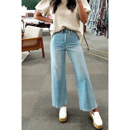 Oatmeal Textured Puff Sleeve T-shirt