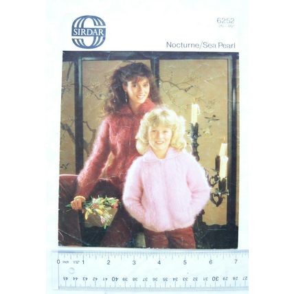 Vintage: Sirdar 6252 mother & daughter jackets, nocture/sea pearl
