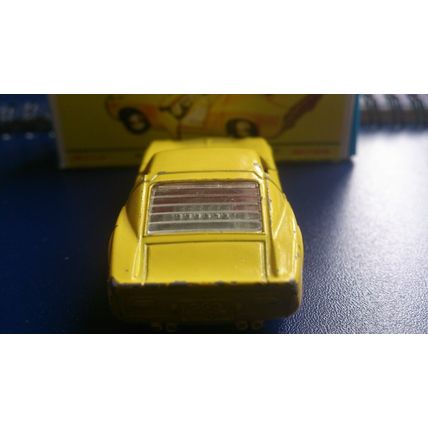 Matchbox No33 Lamborghini Miura - Yellow/red-Interior