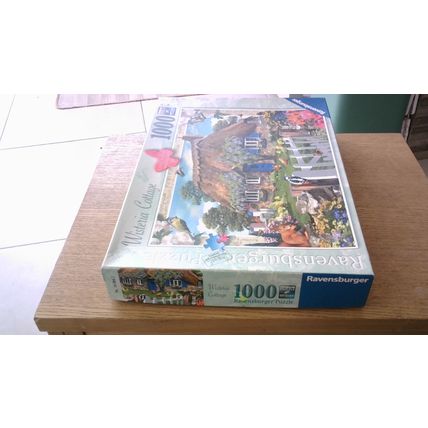 COUNTRY COTTAGE No. 6: WISTERIA COTTAGE Jigsaw (1000 Piece) Ravensburger (2012)