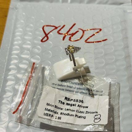 NIB Bomb Party Sz8 BP Ring RBP5536 Regal Arrow Lemon CZ Rhodium Pl