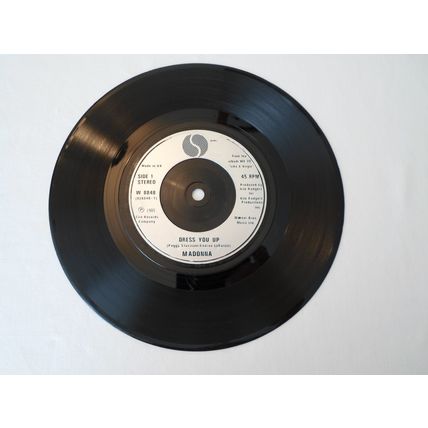 7"MADONNA.1985 DRESS YOU UP .W 8848 SIRE 928848-7. I KNOW IT.SILVER LABEL.N M
