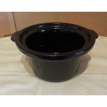 Individual Slow Cooker by Huntly Worldwide - NEVER USED