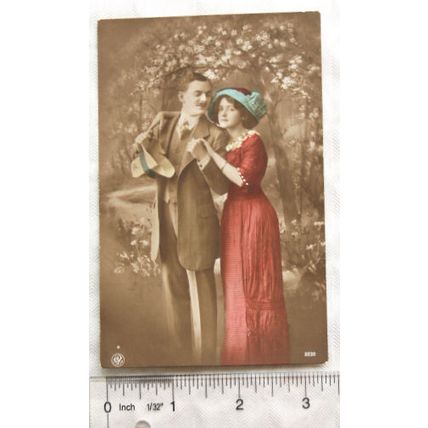 1912 Romantic postcard