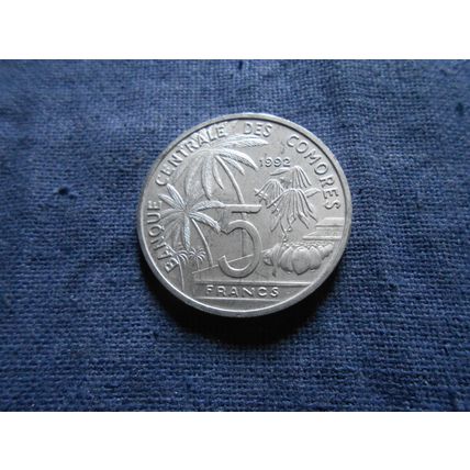 1992 Rare COMOROS ISLANDS 5 FRANCS COIN. ( Coelacanth Fish )