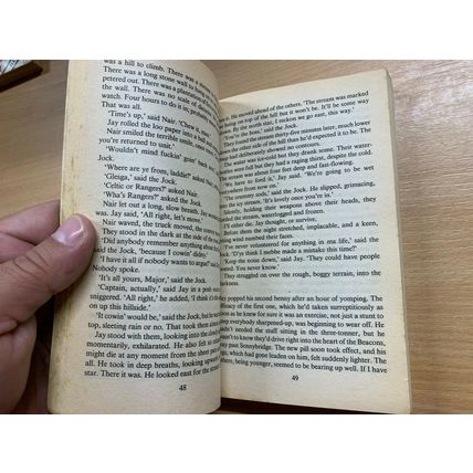 1987 ALLAN PRIOR "HER MAJESTYS HIT MAN" FICTION PAPERBACK BOOK (P2)
