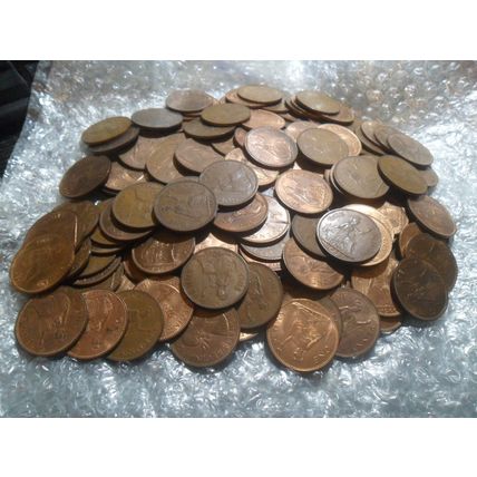 Bulk lot of Elizabeth II pennies -150 coins.