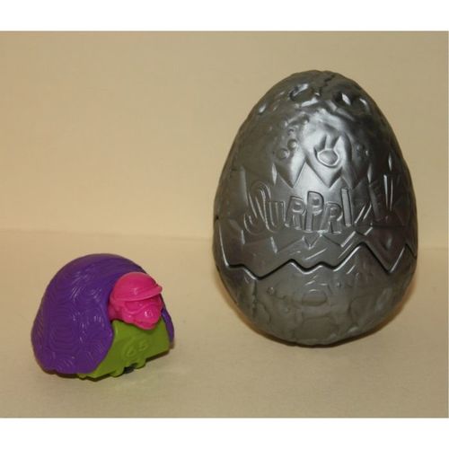 1995 Wendys Surprize Turtle Racer with Egg