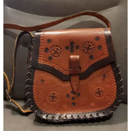 ANTIQUE VINTAGE 70'S LARGE STAMPED LEATHER SADDLE BAG SHOULDER PURSE BEAUTIFUL