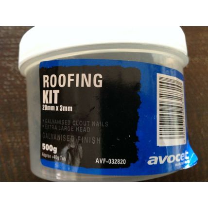 3 x 500 G Tubs = 1 1/2KG Galvanised Clout Nails 20mm x 3mm