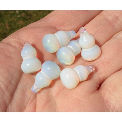 6 Opalite Glass Beads 18mm Bottle Shaped .75x.375 bd029