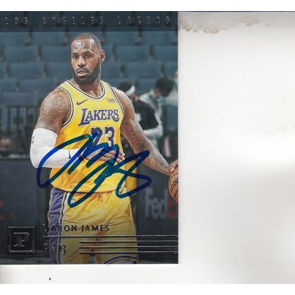 LeBRON JAMES 2021 AUTOGRAPHED LOS ANGELES LAKERS HOF WORLD CHAMPION FORWARD STAR