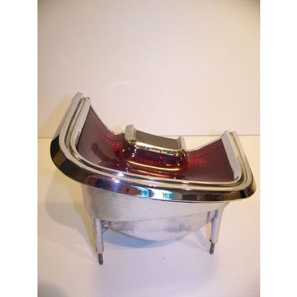 1967 PLYMOUTH BARRACUDA RH TAILLIGHT OEM #2906792