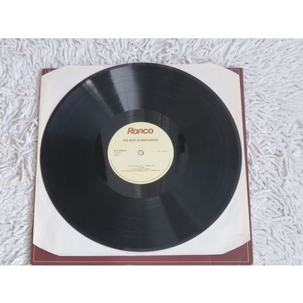 3 X CLASSICAL VINYL LPS. STRAUSS, BEETHOVEN, MOZART .