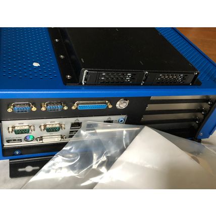NEW DYNICS GPCDIQB8W73SEBDD-FRD COMPUTER. MCMXDGPCCD-W73-C-FRD,24VDC 4.5A,AZ