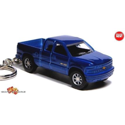 RARE KEYCHAIN BLUE CHEVY SILVERADO 1500 TRUCK CUSTOM Ltd. Ed. GREAT GIFT