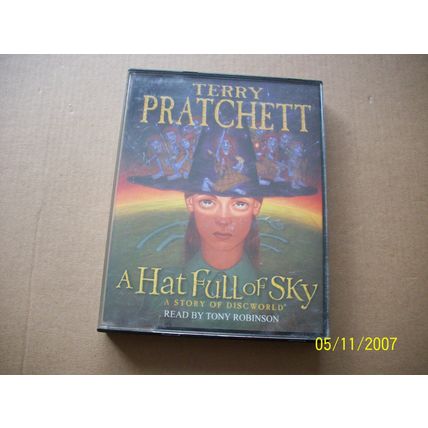 Terry Pratchett - A Hat full of Sky X2 Audio Cassettes