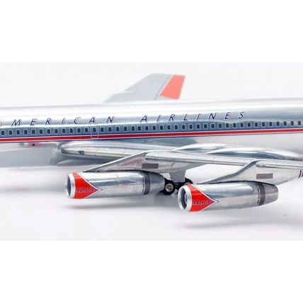 CV-990 AMERICAN AIRLINES REG: N5618 WITH STAND INFLIGHT 200 IF990AA0423P 1/200