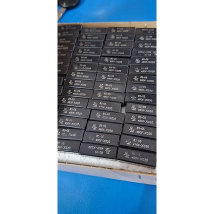 AZ reed relays 480F-X020
