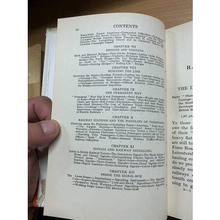 c1920s 1ST EDITION CECIL J ALLEN "RAILWAY BUILDING" TRAINS ILLUSTRATED BOOK (P4)