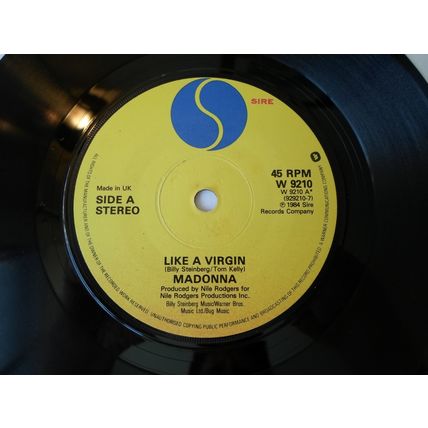 7"MADONNA 1984. LIKE A VIRGIN SIRE. W9210. W929210-7. STAY.PAPER LABEL,NEAR MINT