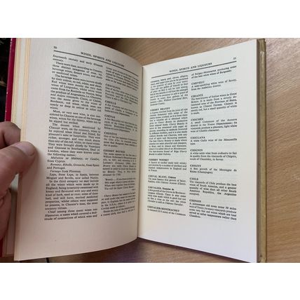 1958 ANDRE L SIMON "A DICTIONARY OF WINES SPIRITS & LIQUEURS HB BOOK (P3)