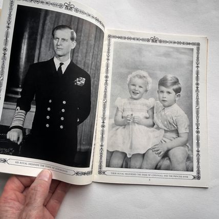 Vintage THE CORONATION HER MAJESTY QUEEN ELIZABETH II SOUVENIR PROGRAMME ExCon