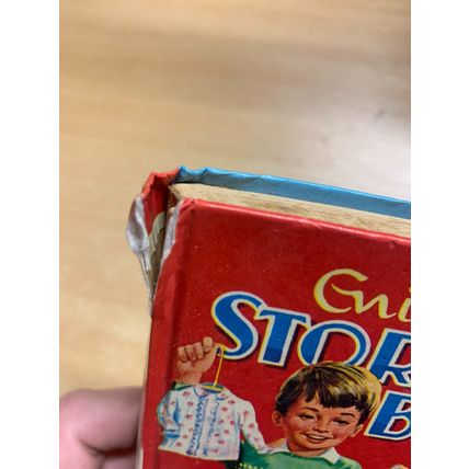 1966 ENID BLYTON "STORIES FOR BEDTIME" FICTION VINTAGE HARDBACK BOOK (P3)