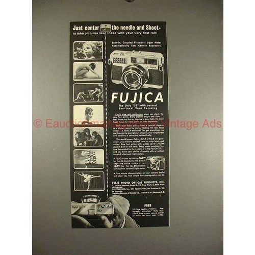 1959 Fuji Fujica 35-SE Camera Ad - Center the Needle!!