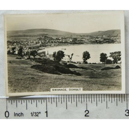 1938 Senior Service Holiday Haunts by the Sea No. 4 Swanage, Dorset
