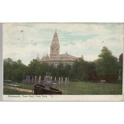 POSTCARD PORTSMOUTH TOWN HALL FROM THE PARK 1906 - BM183