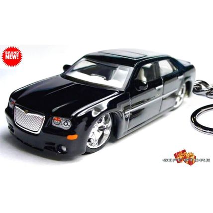 VERY RARE KEYCHAIN BLACK CHRYSLER 300C CUSTOM Ltd Ed. GREAT GIFT NOVELTY