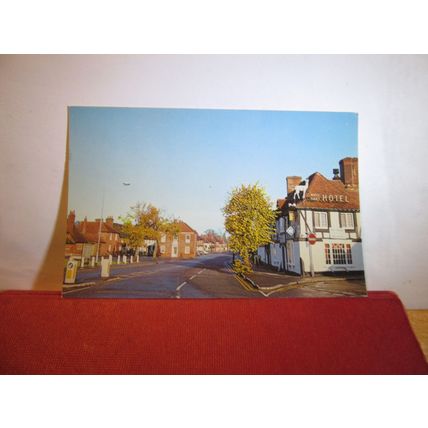 BEACONSFIELD, BUCKINGHAMSHIRE used postcard Colourmaster. 1983 pm =