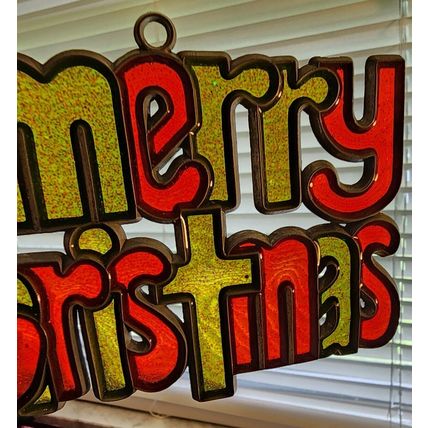 Set of 2 Christmas Sun Catchers Wreath & Merry Christmas