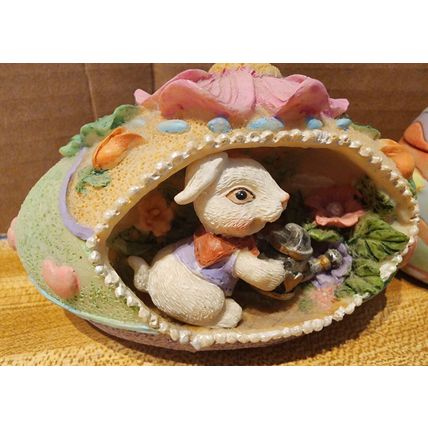 3 Easter Eggs 1 Decorative 1 Ceramic Candle 1 Plastic Battery Operated Broken
