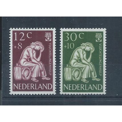 Netherlands stamps. 1960 World Refugee Year MNH. SG 891 & 892 (AC589)