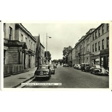 Fife CUPAR St Catherine Street Postcard (34028)