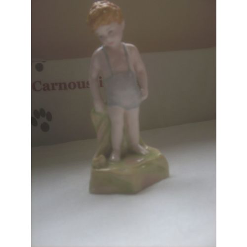 Royal Doulton HN 4429 HN4429 Do You Wonder Where Fairies Are Limited 1000No140