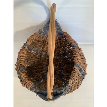 Vintage Basket Buttocks Egg Gathering Hand Woven Primitive Farmhouse Gods Eye