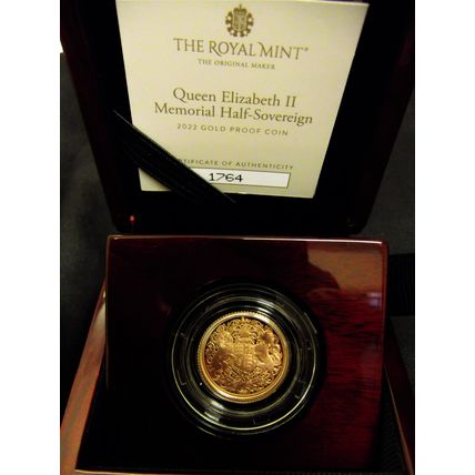 2022 Charles lll 50P GOLD MINT PROOF 1st Portrait with 1953 Coronation Reverse