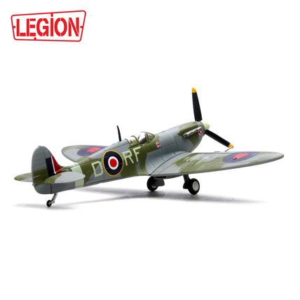 SPITFIRE MK.VB EN951 RF.D NO.303 SQN RAF - PANZERKAMPF 14618LC 1/72 - PRE ORDER