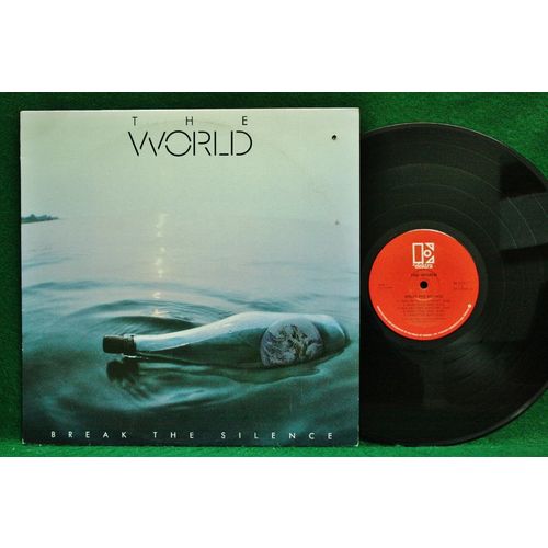 World - Break The Silence - 96 02911 - NM