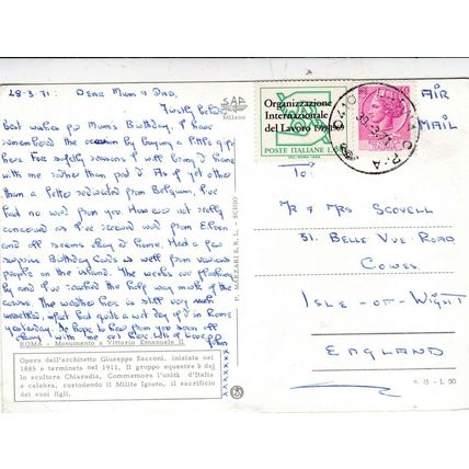 Roma Monumento a Vittorio Emanuele II Italy Postcard 1971 used corner crease