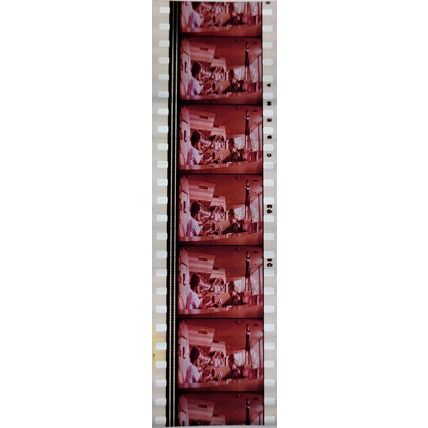 Pulp Fiction. Pk VXM - d082D. 1 STRIP OF 5 - 35MM FILM CELLS PK VXM