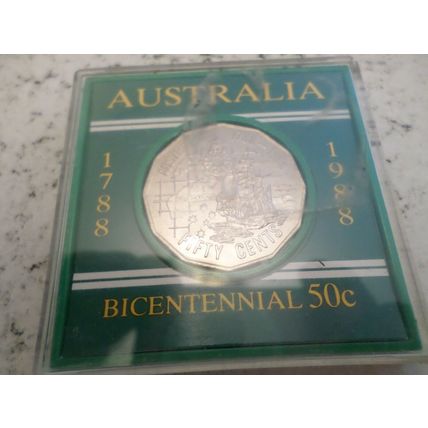 1788 - 1988 Australia Bicentennial 50 Cent Coin - cased